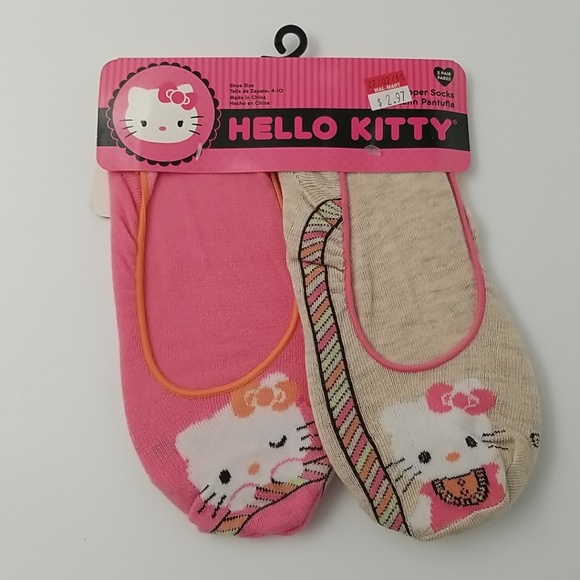 Lot of 4- Hello Kitty Women's Slipper Socks 2 Pair Packs. (Shoe Size 4-10) New - Picture 12 of 13